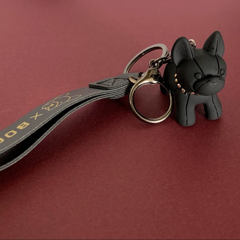 Boxer boom keychain